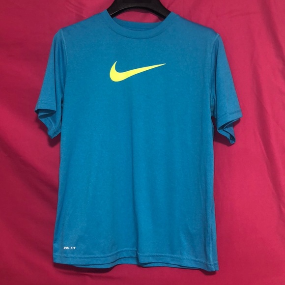 🍀Nike DRI-FIT Training T-shirt - Picture 1 of 3